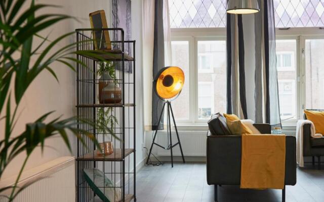 Harlingen oldtown apartment