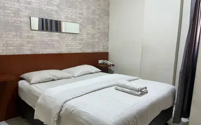 CVS The Hotel