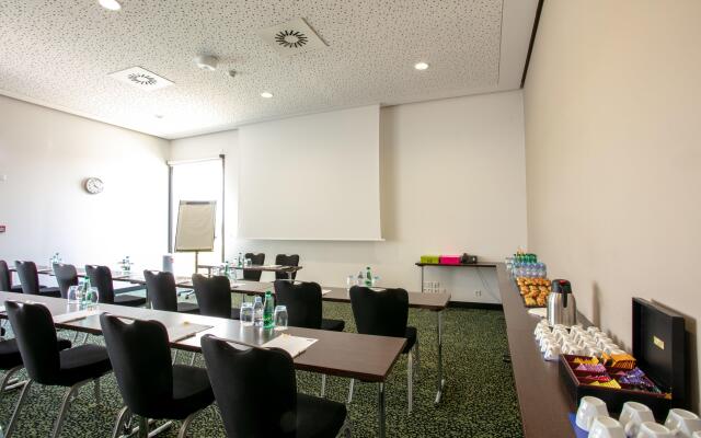 Holiday Inn Express Montpellier - Odysseum by IHG