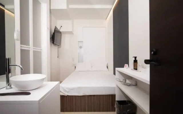 Petit Hotel Akihabara Toujour