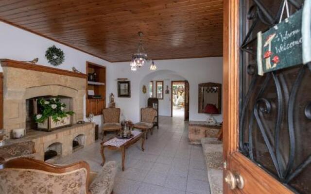 Holiday Home 2 Bedrooms 1 Bathroom - Archanes
