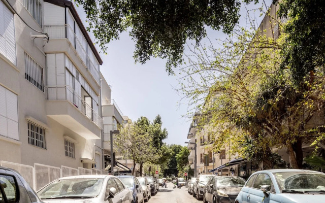 Tel Aviv Garden Oasis by Sea N' Rent