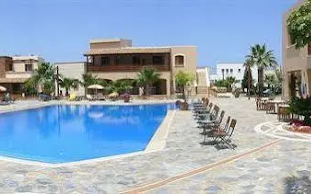 Villa Platanias