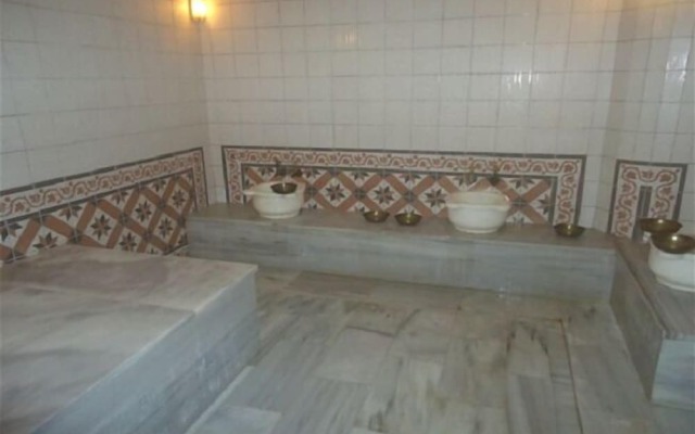 Grand Hotel Tesk