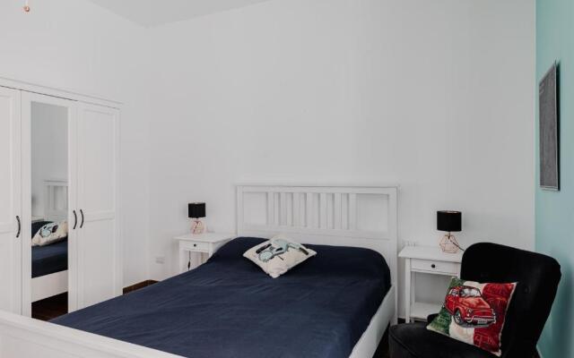 Scarfoglio Apartment, 4 persone, 2 camere, balcone, Wi-Fi, Stazione Tiburtina
