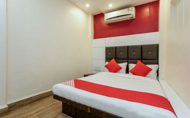 OYO 24822 Samarth Guest House