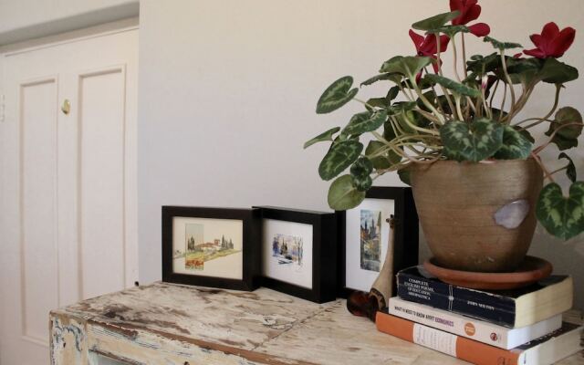 The Drawing Rooms on 2nd