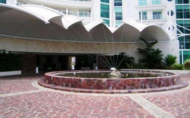 Bay View Grand Marina 2BR