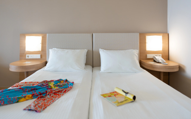Kresten Royal Euphoria Resort