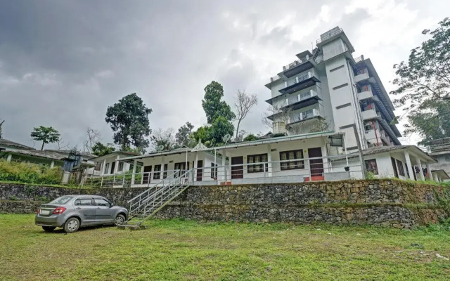 OYO Flagship 703709 Mankulam Misty Mountain View