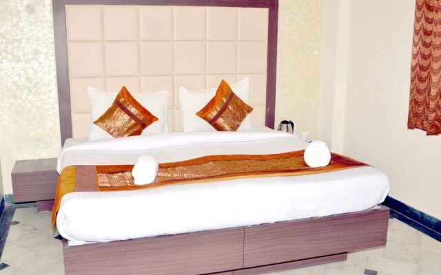 Optimum Sheela Inn @ Taj