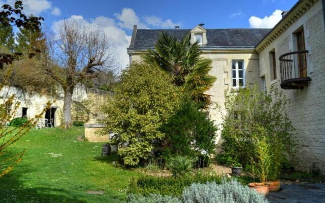 Gîte Seuilly, 7 pièces, 10 personnes - FR-1-381-67