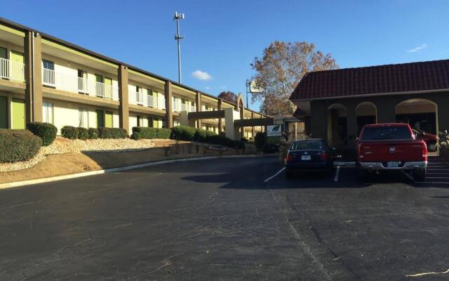 Motel 6 Stockbridge, GA – Hwy 138 W