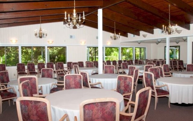 Vichy Springs Resort