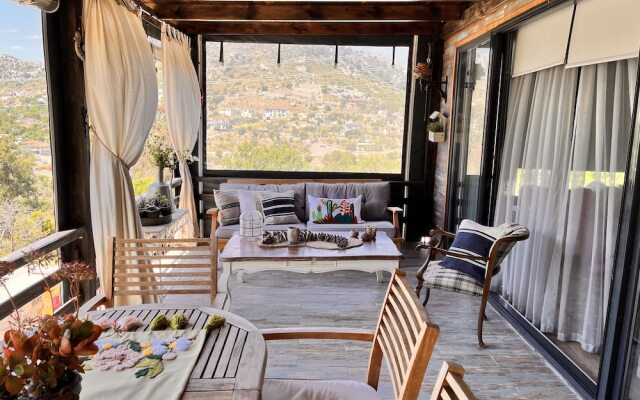 Valentina Tiny House with Sea View