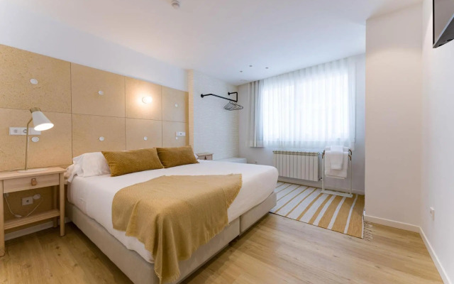 Seis Aldabas Apartamentos