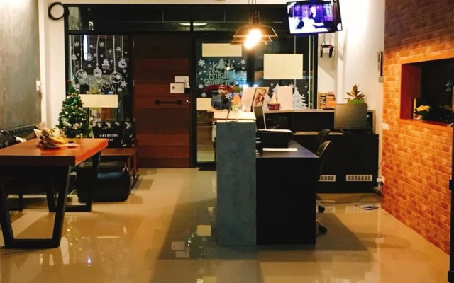 HOMEY-Don Mueang Airport Hostel