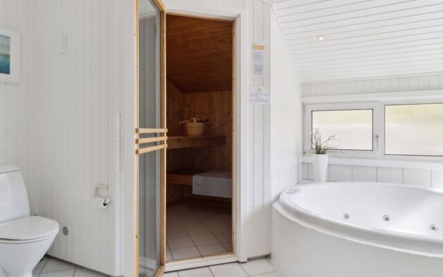"Zora" - 300m from the sea in NW Jutland