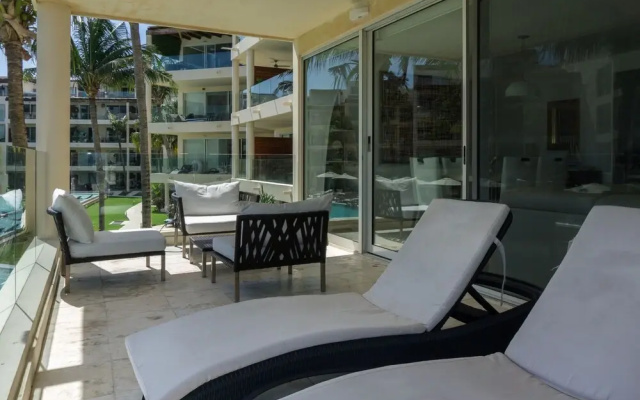 Elements 121 2 Bedroom Condo by RedAwning