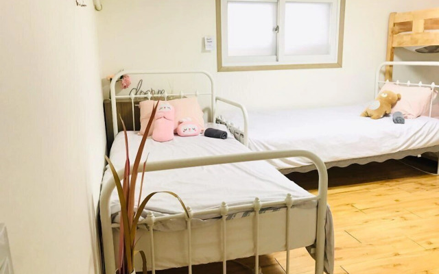 1 Kay House - Place 4 - Hostel