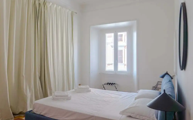Villa Borghese Large Apartment