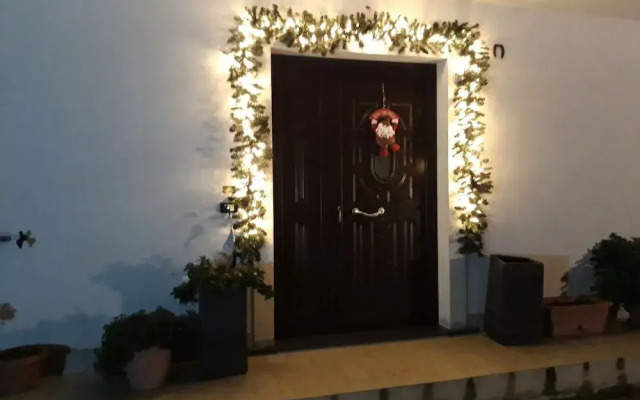 Valeri's Country House