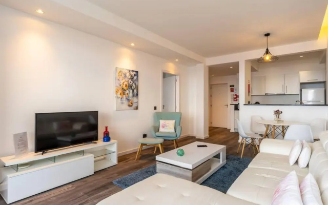Monumental Apartment 610 Balcony Sea View