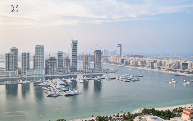 Stunning Sea View 2Bed near Tram Stn