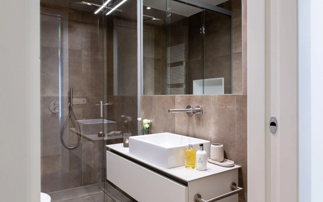 The Central City - Luxury ApartHotel
