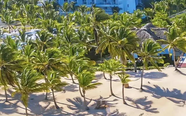 Cana Rock 108 Acceso Directo Piscina Punta Cana