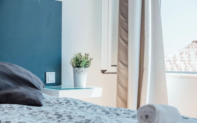 SwissPorto Guest House