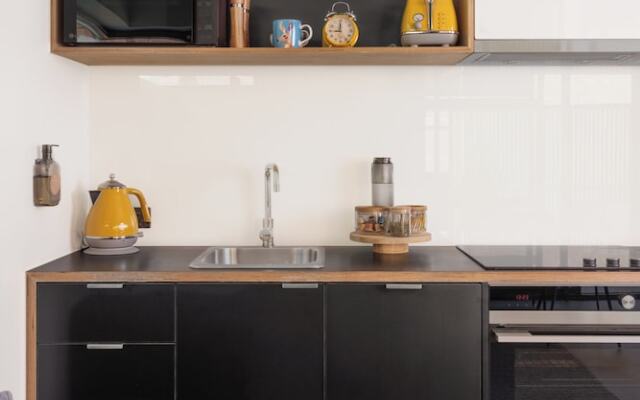 MAC Middle Park by Melbourne Apartment Collection