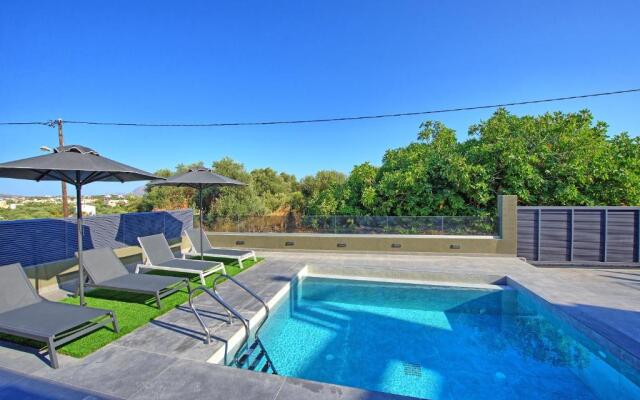 Villa Maripol by MediterraneanVillas