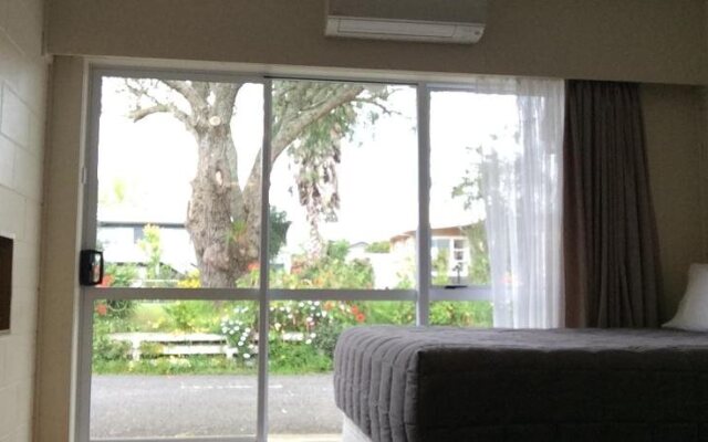 Racecourse Motel Paeroa