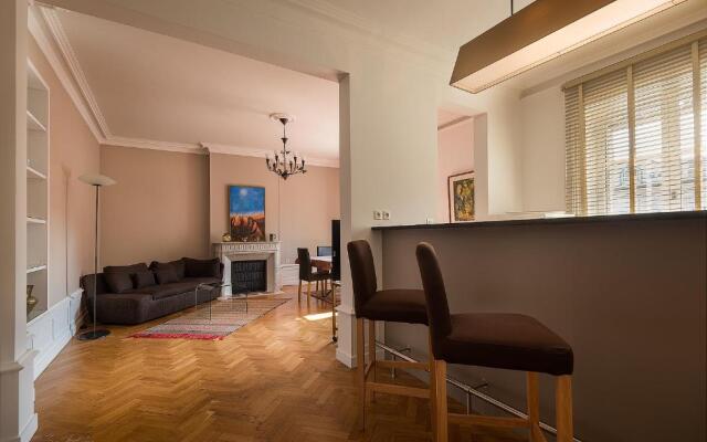 LE 50 luxury apartment