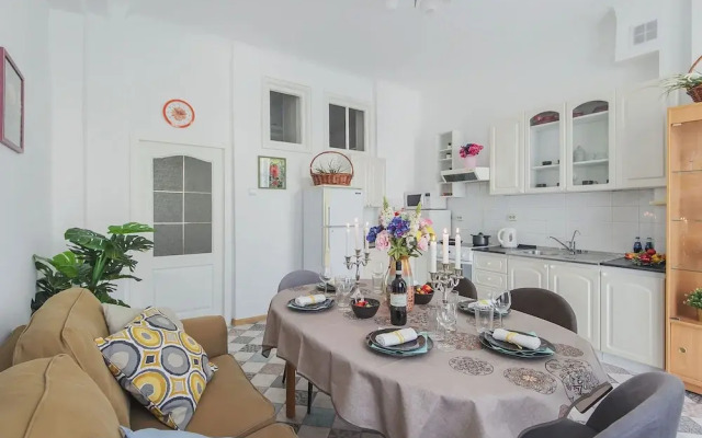 Апартаменты GM на Тверской, 6-1