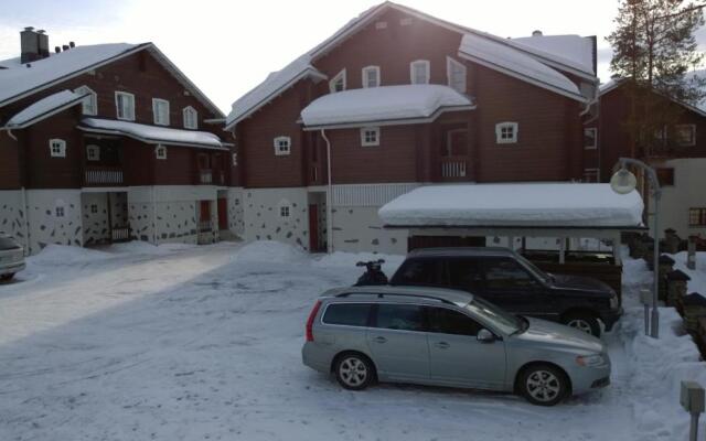Levikaira Apartments - Alpine Chalets