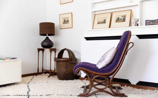 Quiet Kensington Mews House