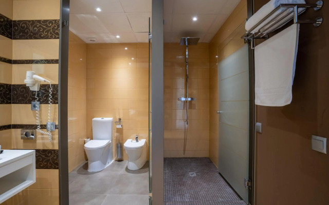 Hotel Golden Barcelona