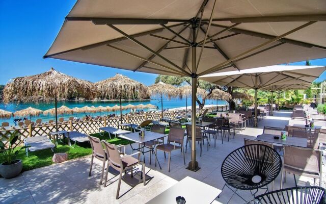 Prima Vista Beachfront Boutique Hotel