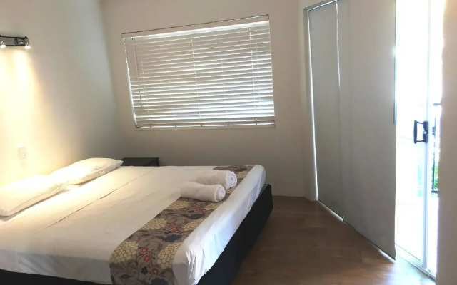 Reef Gateway Apartments – Guest Rooms – Cairns