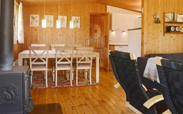 6 Person Holiday Home in Praesto