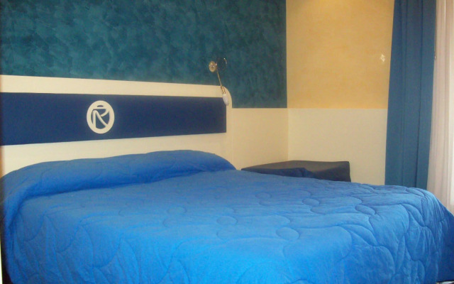 Aer Hotel Phelipe