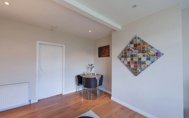 Montgomery Apartments - Stevensons
