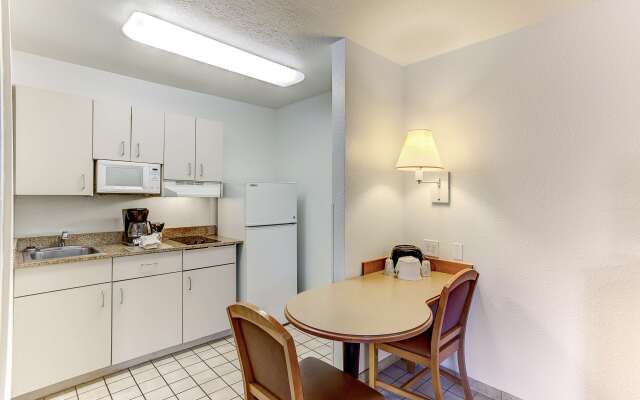 Studio 6 Kissimmee, FL - Orlando