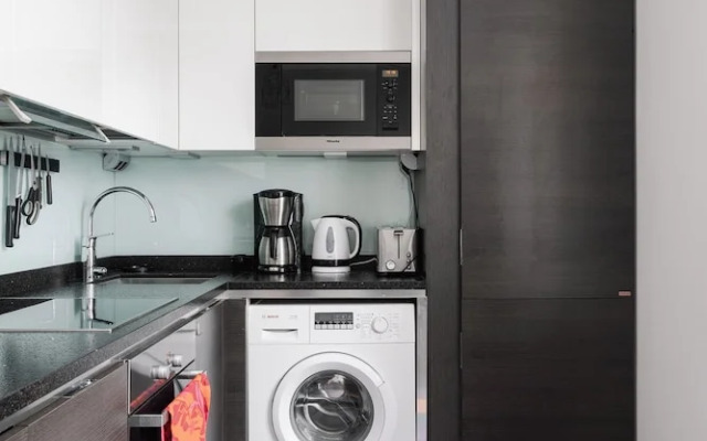 Renovated Top Floor Studio in Kallio