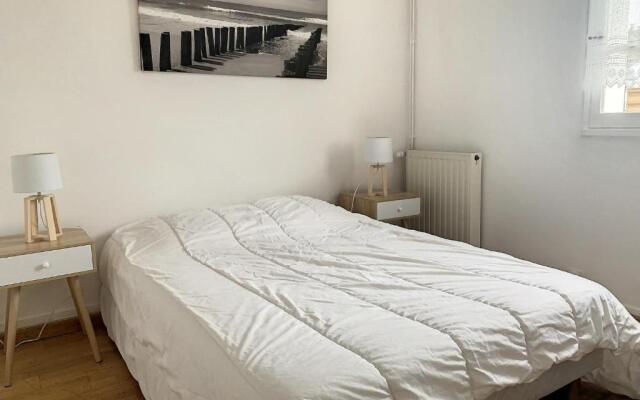 Maison Jullouville, 5 pièces, 8 personnes - FR-1-361-20