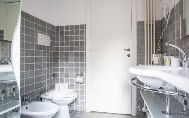 Spanish Steps Studio