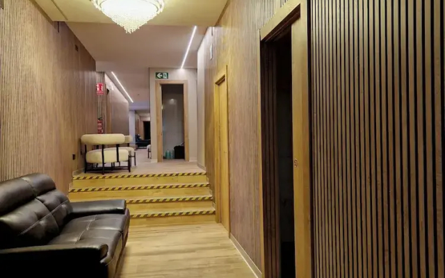 Velvet Hostel Business