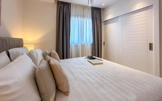 Cozy and beautiful apartment at the beach